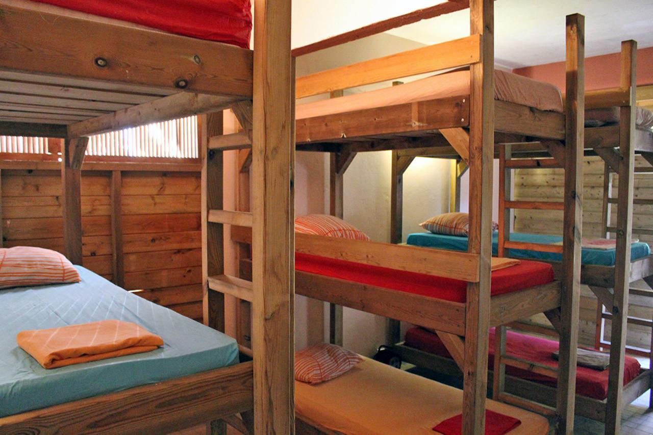 E.Gwada Hostel Le Gosier  Ngoại thất bức ảnh
