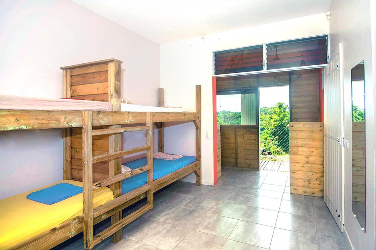 E.Gwada Hostel Le Gosier  Ngoại thất bức ảnh