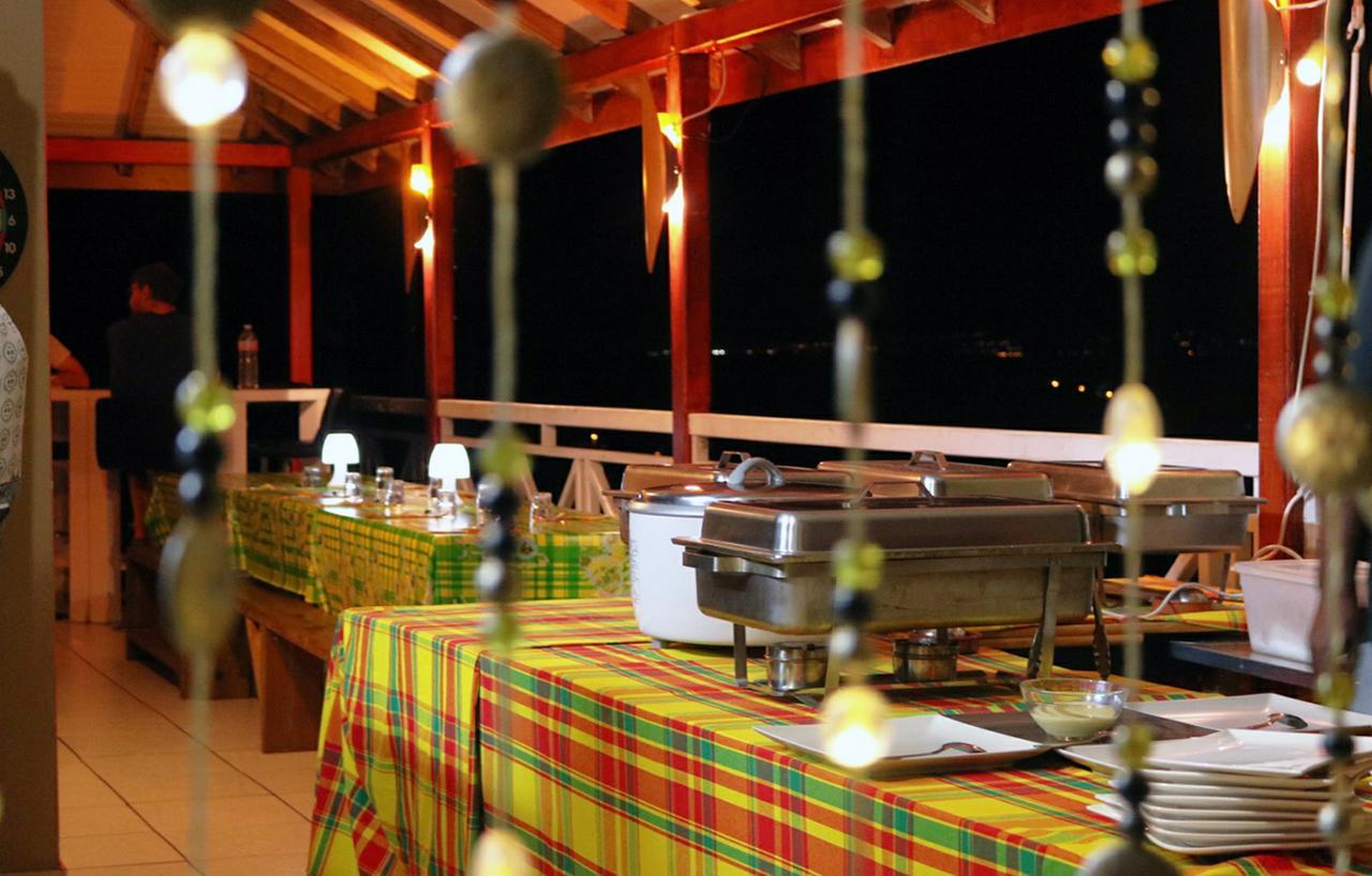 E.Gwada Hostel Le Gosier  Ngoại thất bức ảnh