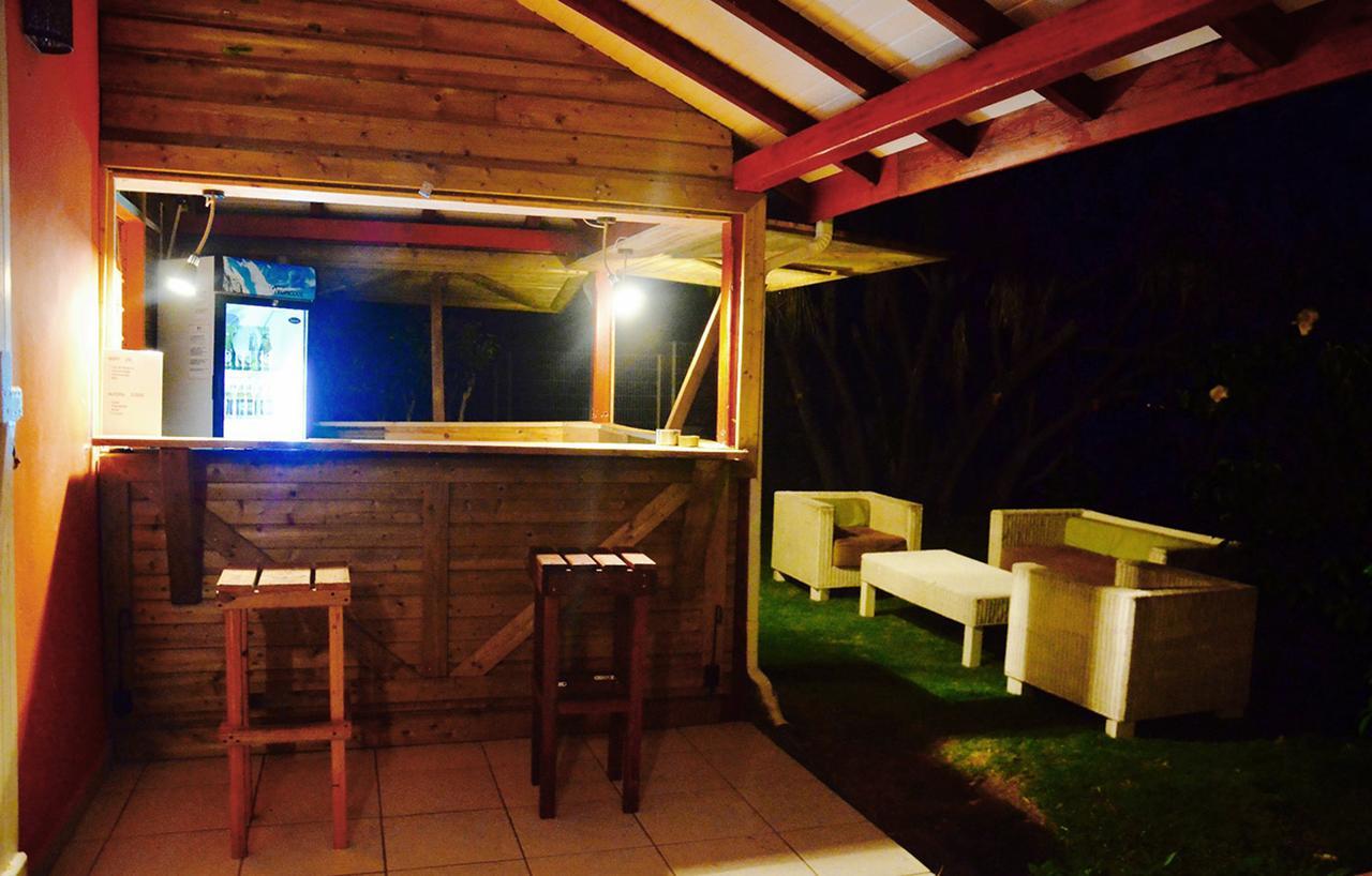 E.Gwada Hostel Le Gosier  Ngoại thất bức ảnh