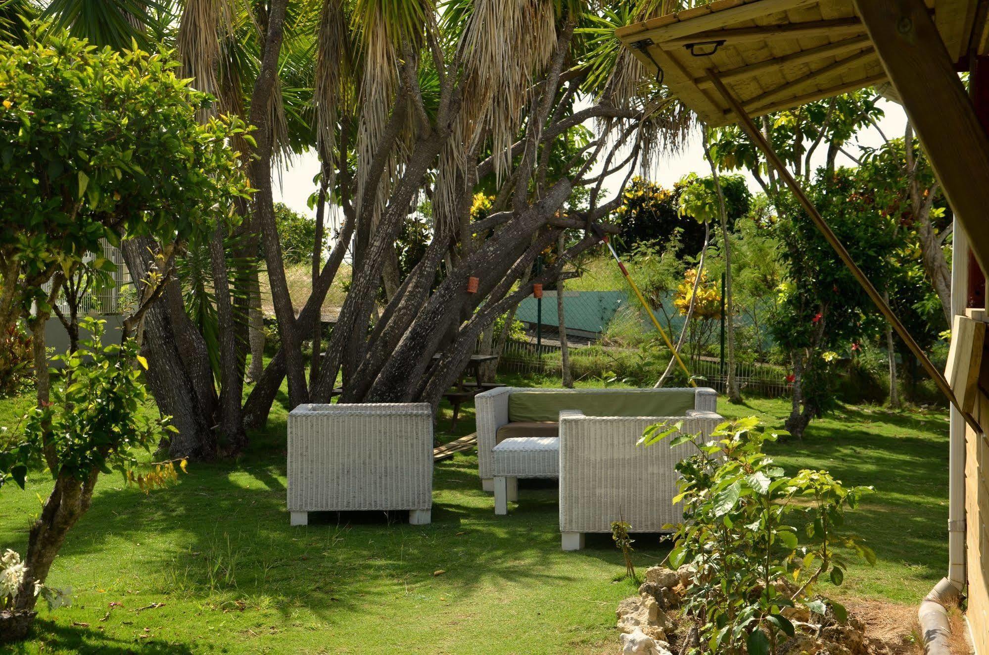 E.Gwada Hostel Le Gosier  Ngoại thất bức ảnh