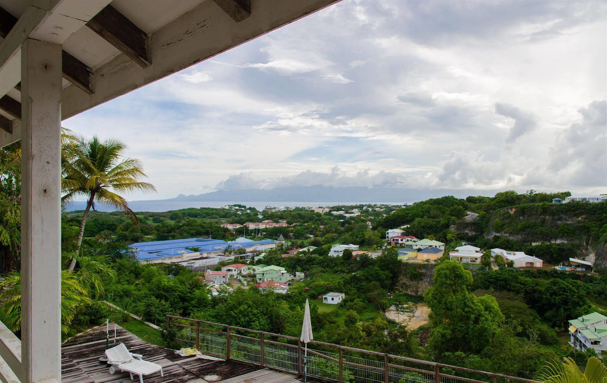 E.Gwada Hostel Le Gosier  Ngoại thất bức ảnh